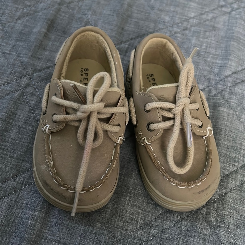 Baby size 2m Sperry’s
